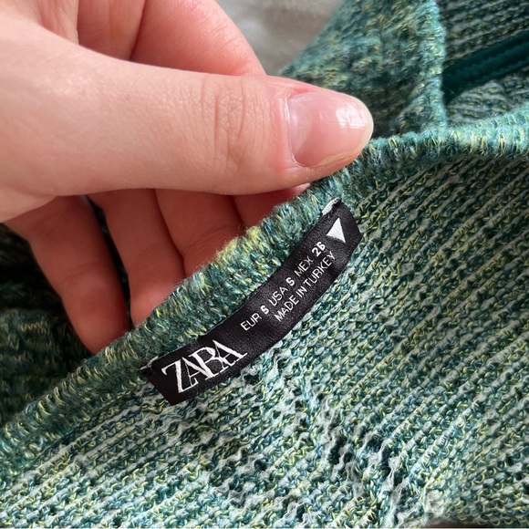 ZARA GREEN KNIT BRALETTE - Picture 3 of 4
